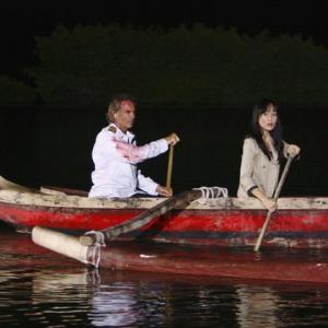 Still of Jeff Fahey and Yunjin Kim in Dinge (2004)