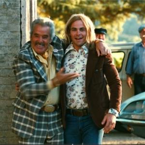 Still of Dennis Farina and Chris Pine in Bottle Shock (2008)