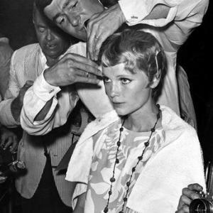 Rosemarys Baby Mia Farrow gets a haircut by Vidal Sassoon 1968 Paramount