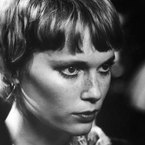 Still of Mia Farrow in John and Mary (1969)