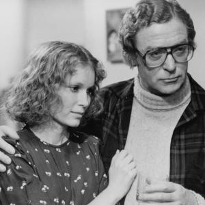 Still of Michael Caine and Mia Farrow in Hannah and Her Sisters 1986
