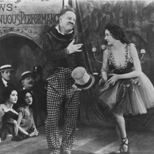 Still of WC Fields in Sally of the Sawdust 1925