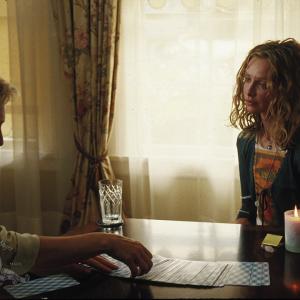 Still of Glenn Close and Calista Flockhart in Things You Can Tell Just by Looking at Her 2000