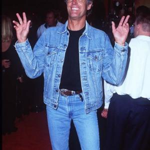 Peter Fonda at event of Escape from L.A. (1996)