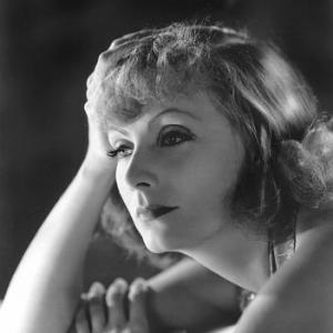 Greta Garbo C 1930 IV