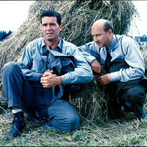 Still of Donald Pleasence and James Garner in The Great Escape (1963)