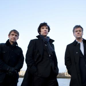 Still of Rupert Graves, Martin Freeman and Benedict Cumberbatch in Serlokas (2010)