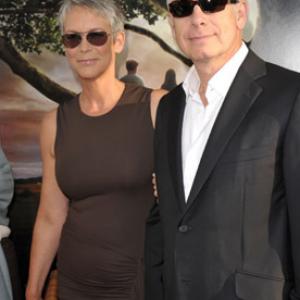 Jamie Lee Curtis and Christopher Guest at event of Flipped 2010