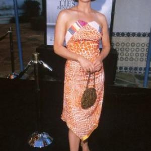 Carla Gugino at event of What Lies Beneath 2000