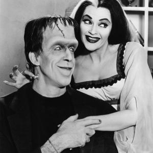 Still of Yvonne De Carlo and Fred Gwynne in The Munsters (1964)