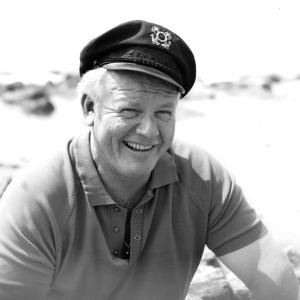 Still of Alan Hale Jr in Gilligans Island 1964