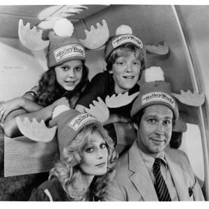 Still of Chevy Chase, Beverly D'Angelo, Anthony Michael Hall and Dana Barron in Vacation (1983)