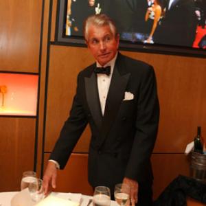 George Hamilton at event of The 79th Annual Academy Awards 2007