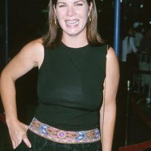 Marcia Gay Harden at event of Space Cowboys 2000