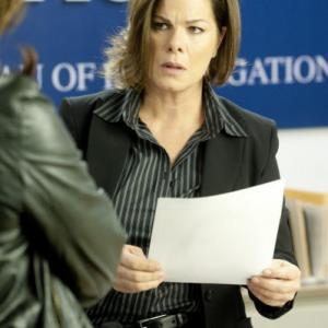 Still of Marcia Gay Harden in Law & Order: Special Victims Unit (1999)