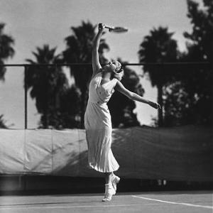 Jean Harlow playing tennis at the Pacific Coast Tennis Club c1932