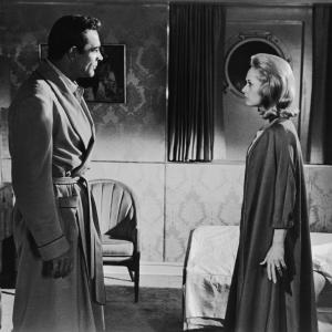 Still of Sean Connery and Tippi Hedren in Marnie (1964)