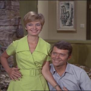 Still of Florence Henderson and Robert Reed in The Brady Bunch (1969)