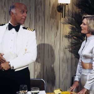 Still of Florence Henderson and Gavin MacLeod in The Love Boat 1977