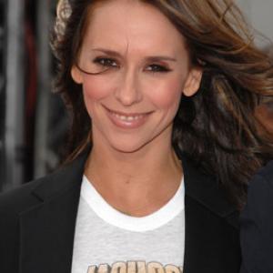 Jennifer Love Hewitt at event of This Is It 2009