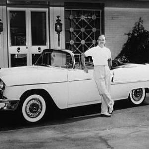 Bob Hope with his 1955 Chevrolet convertible MW