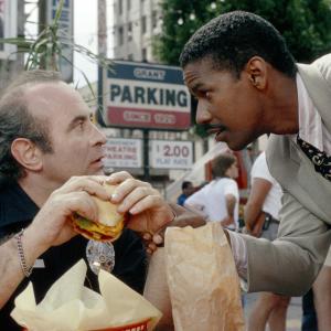 Still of Denzel Washington and Bob Hoskins in Heart Condition (1990)