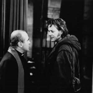 Still of Mickey Rourke and Bob Hoskins in A Prayer for the Dying (1987)