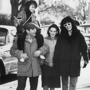 Still of Winona Ryder, Cher and Bob Hoskins in Undines (1990)