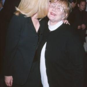 Bonnie Hunt at event of Return to Me 2000