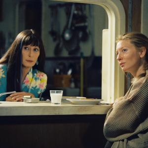 Still of Cate Blanchett and Anjelica Huston in The Life Aquatic with Steve Zissou 2004