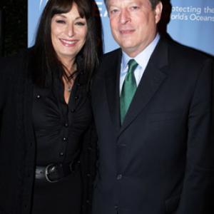 Anjelica Huston and Al Gore