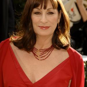 Anjelica Huston at event of The 79th Annual Academy Awards 2007