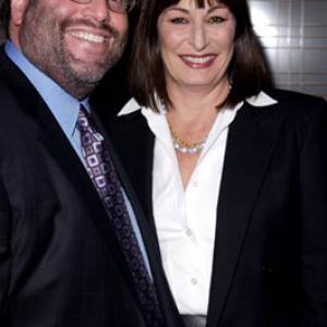 Anjelica Huston and Scott Rudin at event of The Royal Tenenbaums (2001)