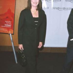 Anjelica Huston at event of L'assedio (1998)