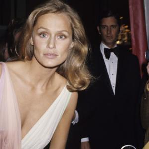 Lauren Hutton at The 47th Annual Academy Awards