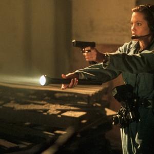 Still of Angelina Jolie in The Bone Collector 1999