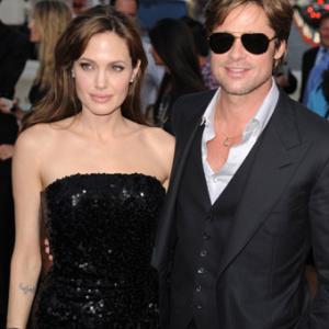 Brad Pitt and Angelina Jolie at event of Salt (2010)