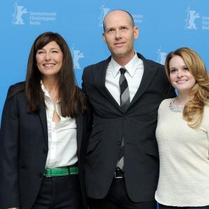 Catherine Keener, Fallon Goodson and Carter at event of Maladies (2012)
