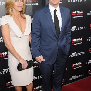 Greg Kinnear and Helen Labdon at event of The Kennedys 2011