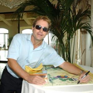 Greg Kinnear