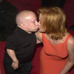 Swoosie Kurtz and Verne Troyer at event of Bubble Boy 2001