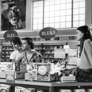 Still of Liv Tyler, Anthony LaPaglia and Johnny Whitworth in Empire Records (1995)
