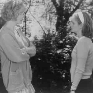 Still of Jennifer Jason Leigh and Jessica Lange in A Thousand Acres 1997