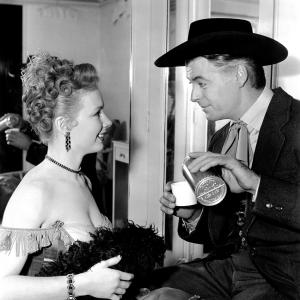 Still of Piper Laurie and Rory Calhoun in Dawn at Socorro (1954)
