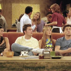 Still of Jennifer Aniston, Courteney Cox, Matt LeBlanc and Matthew Perry in Draugai (1994)