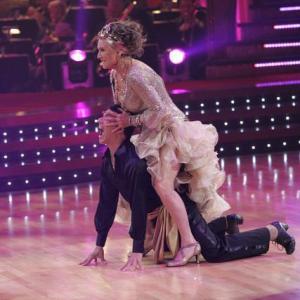 Still of Cloris Leachman and Corky Ballas in Dancing with the Stars (2005)