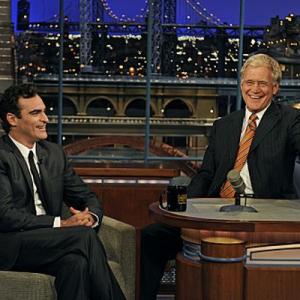 Still of David Letterman and Joaquin Phoenix in Late Show with David Letterman (1993)