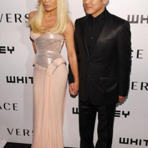 Jet Li and Donatella Versace