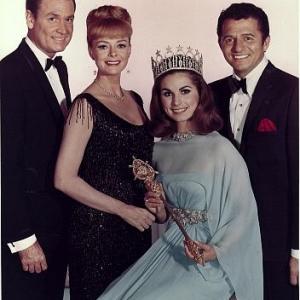 Bob Barker June Lockhart Maria Remenyi Buddy Greco Miss USA Beauty Pageant c1968 CBS