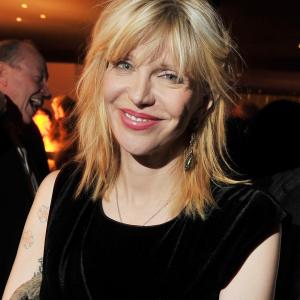 Courtney Love at event of Albert Nobbs 2011
